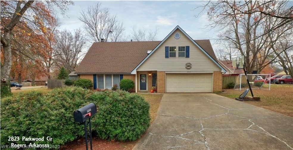 2823 W Parkwood Cir, Rogers, AR 72756 - photo 1