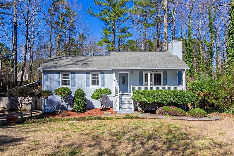 1421 Creek Overlook Ct, Marietta, GA 30066 - photo 1