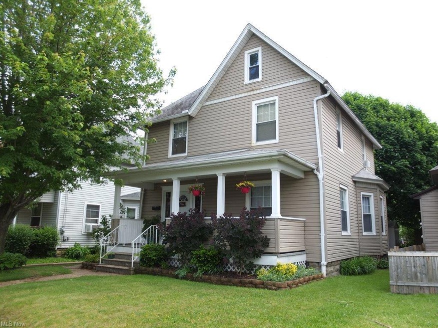 2430 9th St SW, Canton, OH 44710 - photo 1