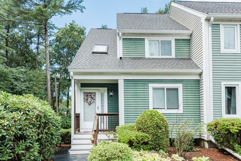 34 Mattakeesett St unit 18, Pembroke, MA 02359 - photo 1