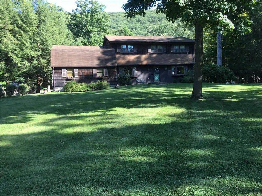 2 Meore Way, Washingtonville, NY 10992 - photo 1