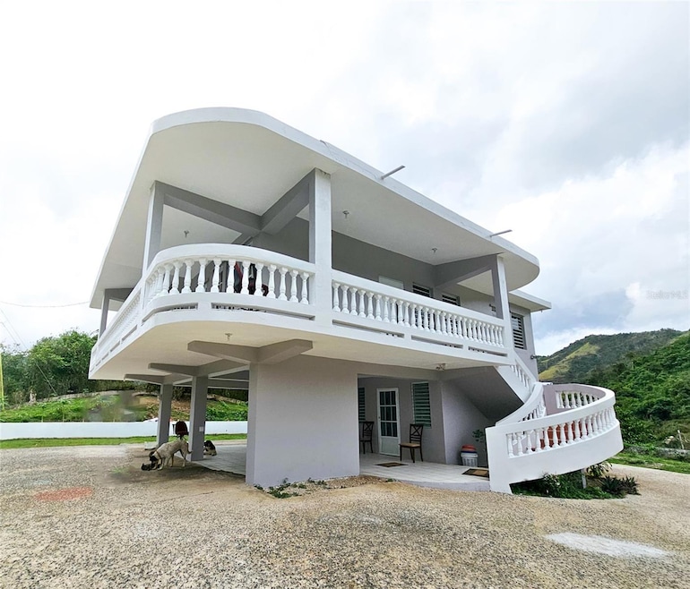 . Maton Arriba unit 5, Cayey, PR 00736 - photo 1