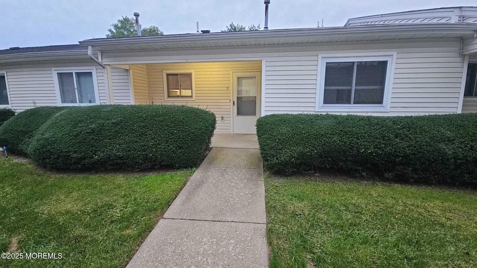 1700 New Jersey 37 unit 119-07, Toms River, NJ 08757 - photo 1