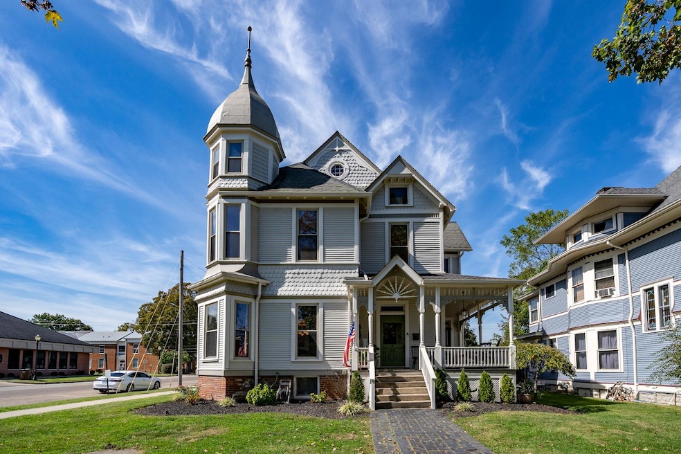 Pending $339,900 • Co-Listing Agent