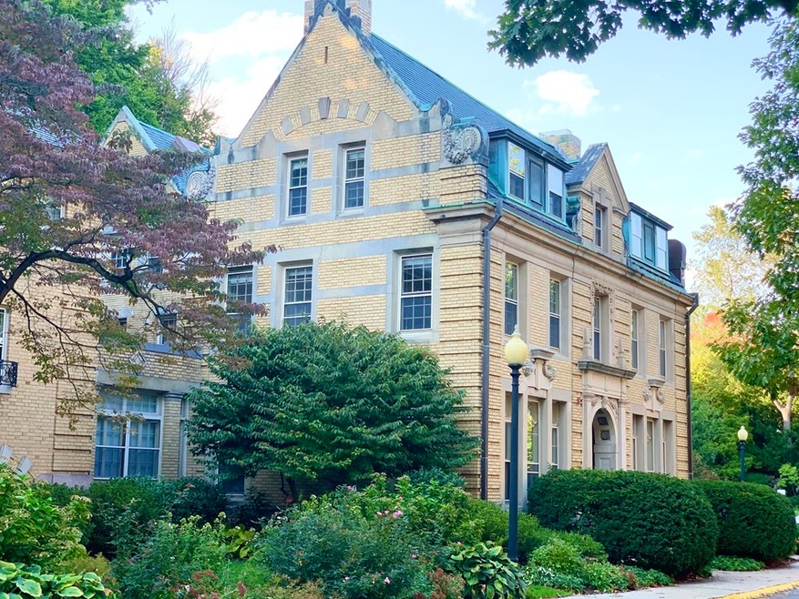 65 Glen Rd unit H13, Brookline, MA 02445 - photo 1