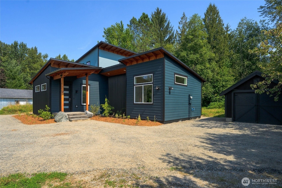 For Sale $675,000 • Co-Listing Agent