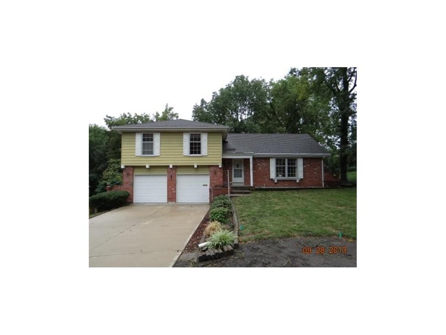 10115 W 65th St, Shawnee, KS 66203 - photo 1