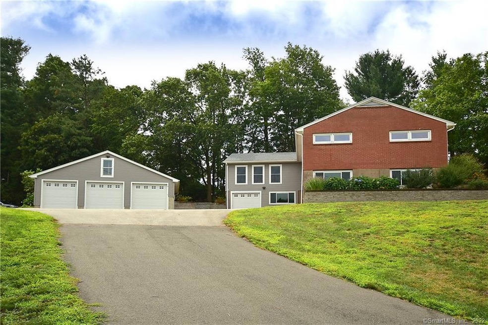 84 Bell St, Glastonbury, CT 06033 - photo 1