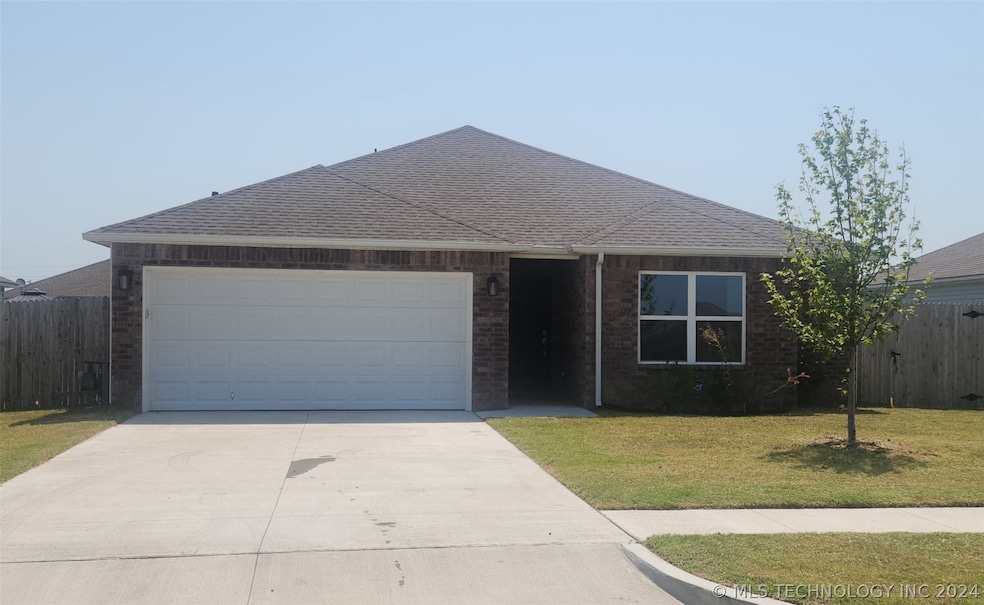 11477 S 237th East Ave, Broken Arrow, OK 74014 - photo 1