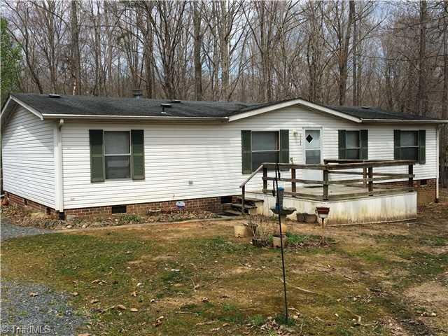 2704 Old Coleridge Rd, Siler City, NC 27344 - photo 1