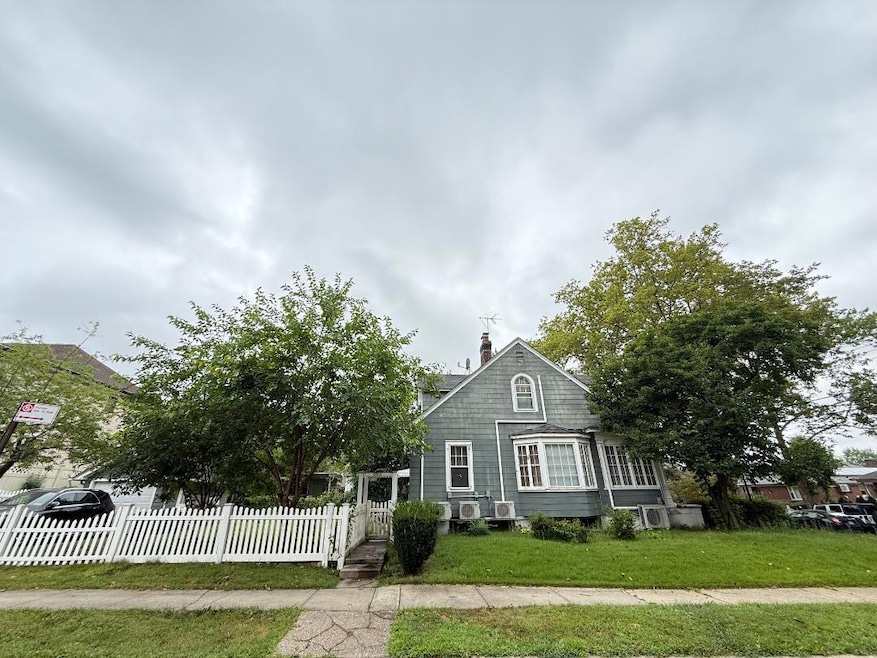 151-26 Bayside Ave, Flushing, NY 11354 - photo 1