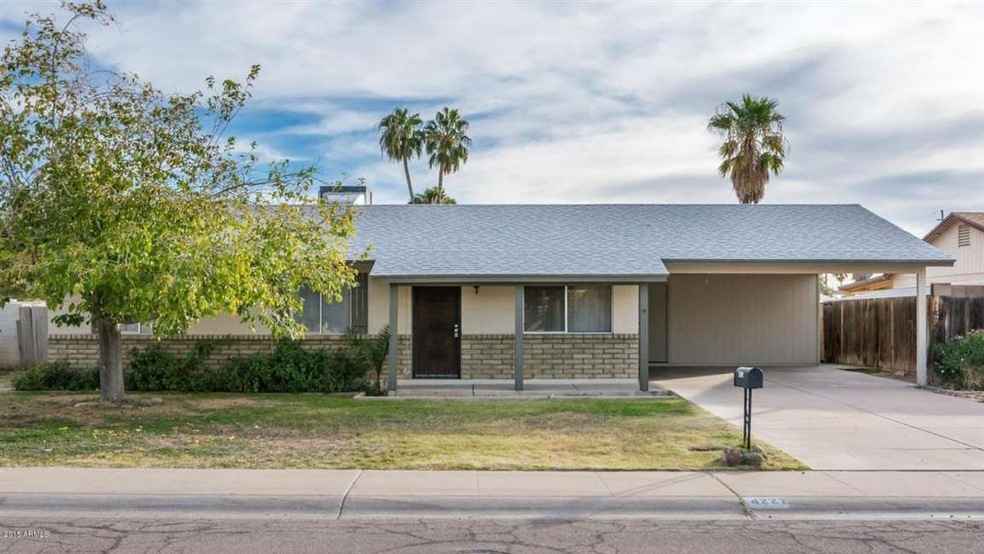 4227 W Paradise Dr - MLS-3