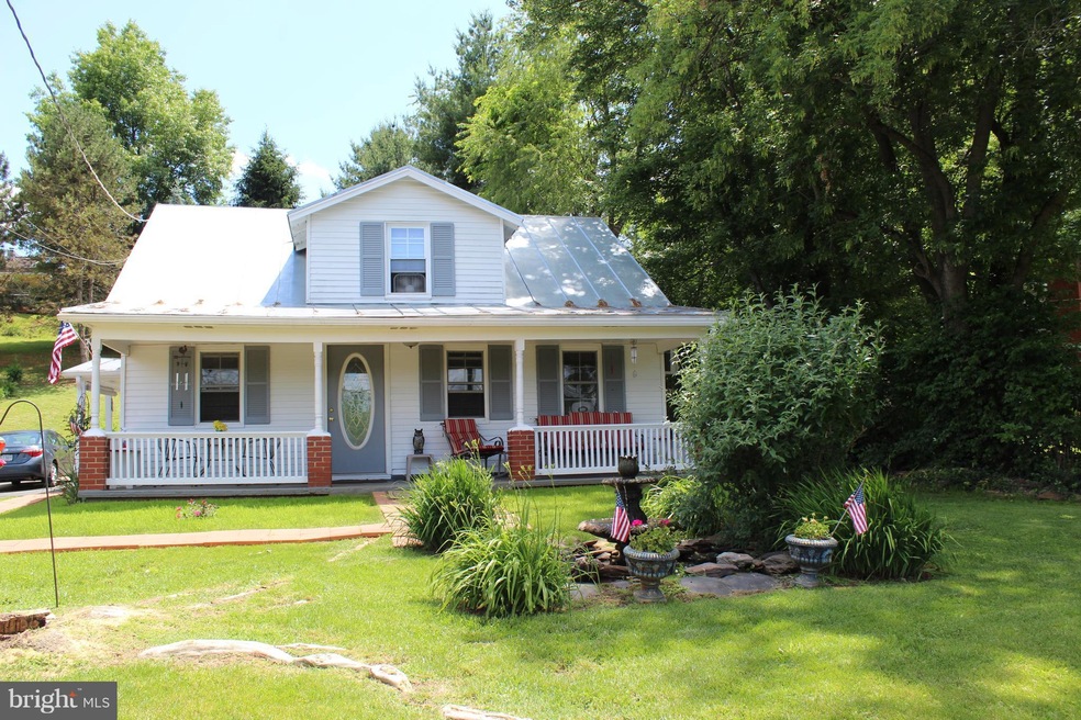 1314 E Main St, Luray, VA 22835 - photo 1