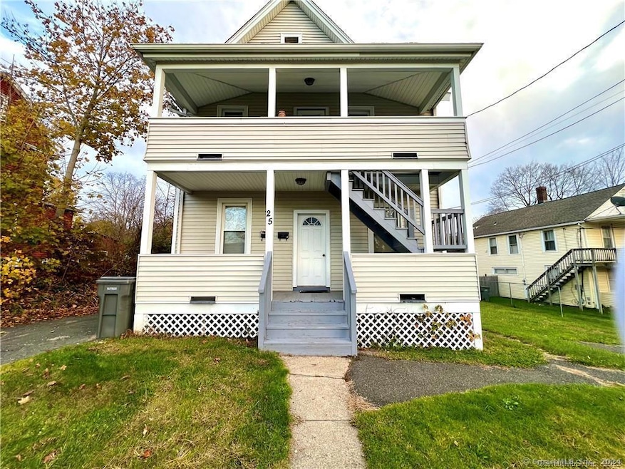 25 Golden Hill St unit 2, Naugatuck, CT 06770 - photo 1