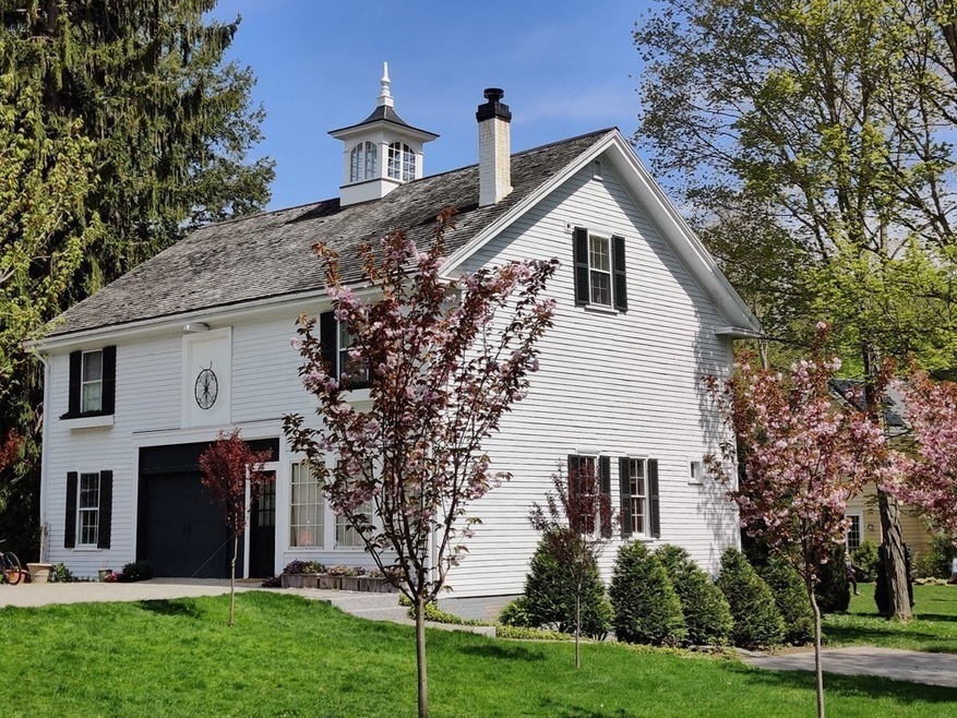 1375 Massachusetts Ave unit 1375, Lexington, MA 02420 - photo 1