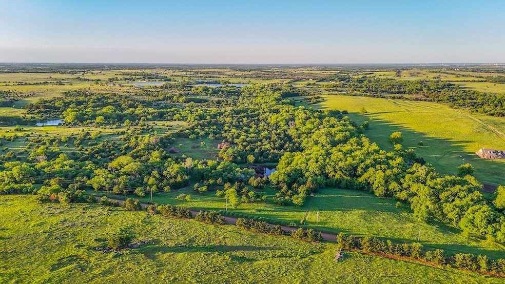 2621 Noble Rd, Glencoe, OK 74032 - photo 1