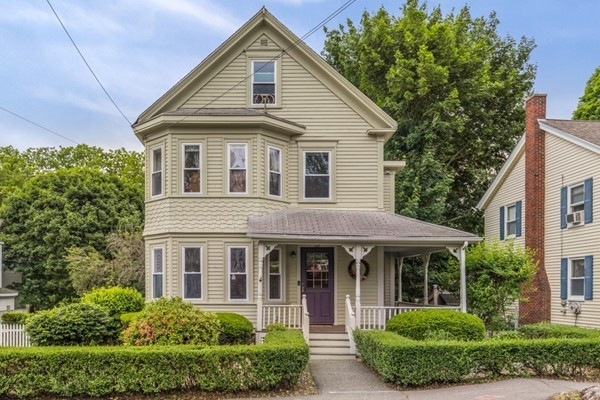 164 Maple St, Danvers, MA 01923 - photo 1