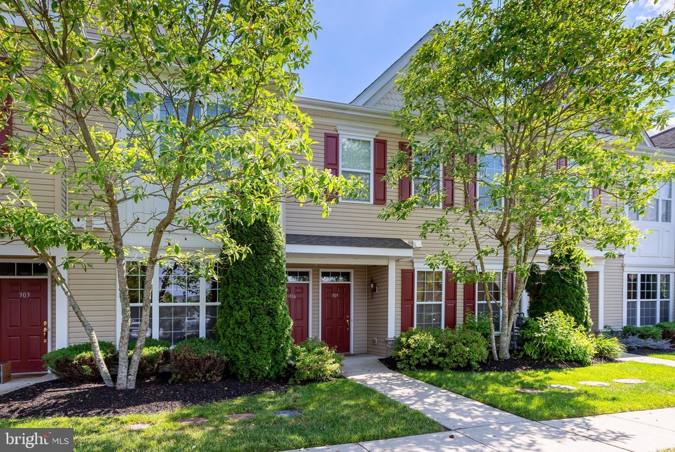306 Raphael Ct unit 306, Williamstown, NJ 08094 - photo 1