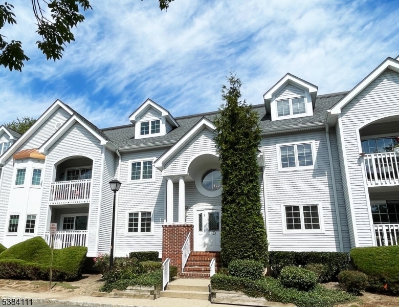 For Rent $3,200/month