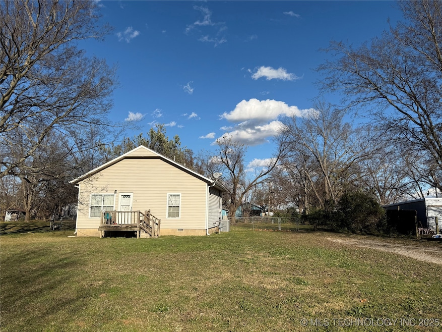 125 C St SE, Inola, OK 74036 - photo 1