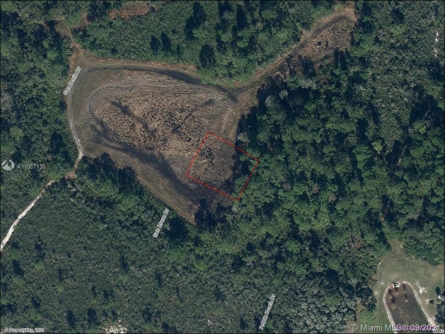 6633 San Bruno Dr, Sebring, FL 33872 - photo 1