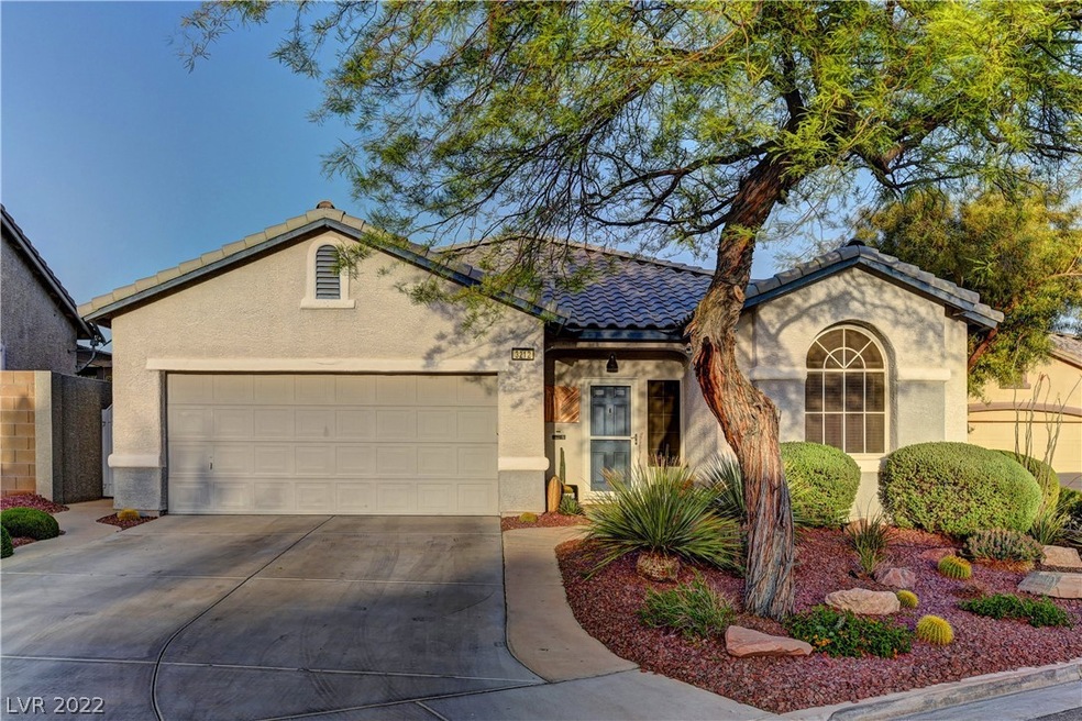 3212 Carbondale St, Las Vegas, NV 89135 - photo 1