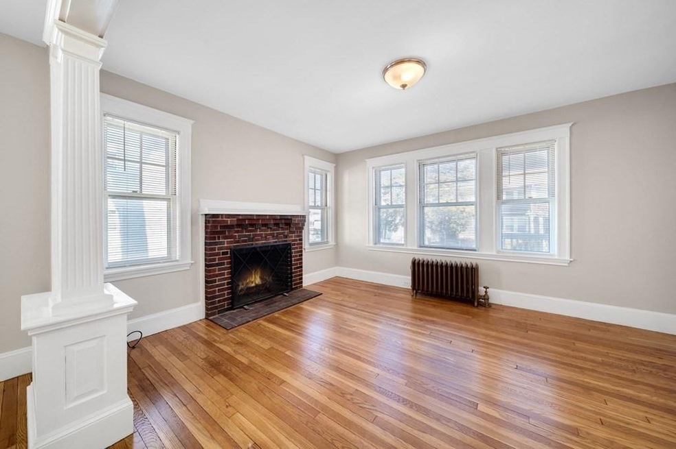 35 Putnam St unit 1, Quincy, MA 02169 - photo 1