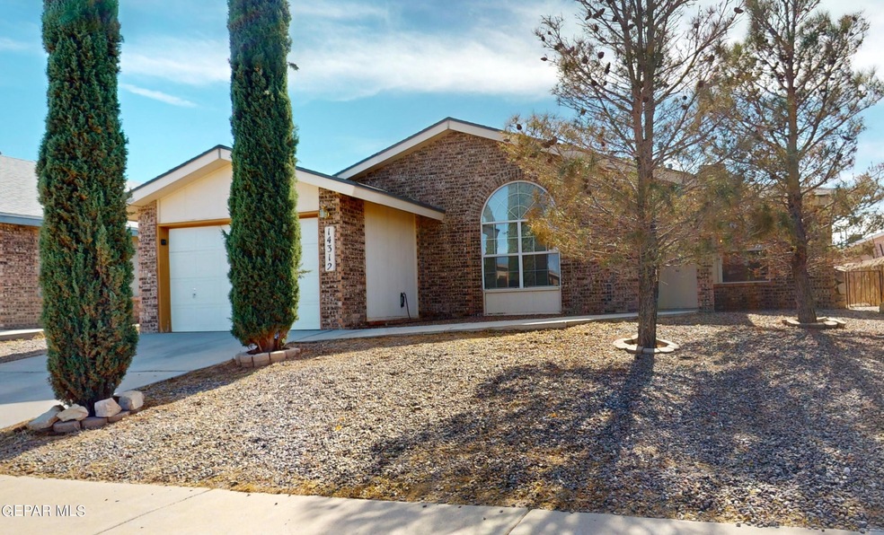 14312 Puentecillas Dr, Horizon City, TX 79928 - photo 1