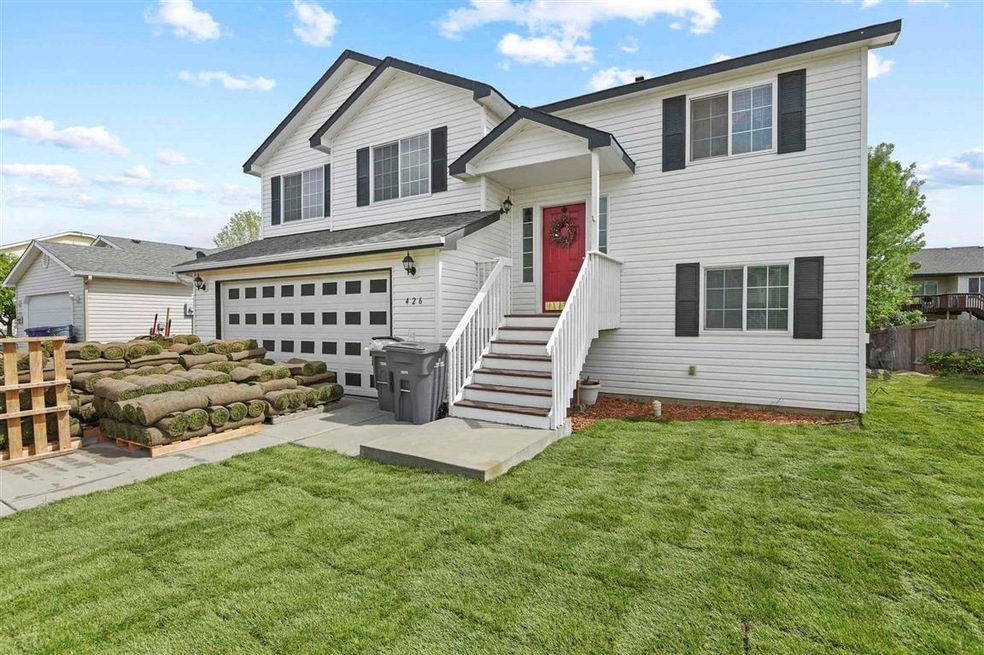 426 Connie Ray Ave, Medical Lake, WA 99022 - photo 1