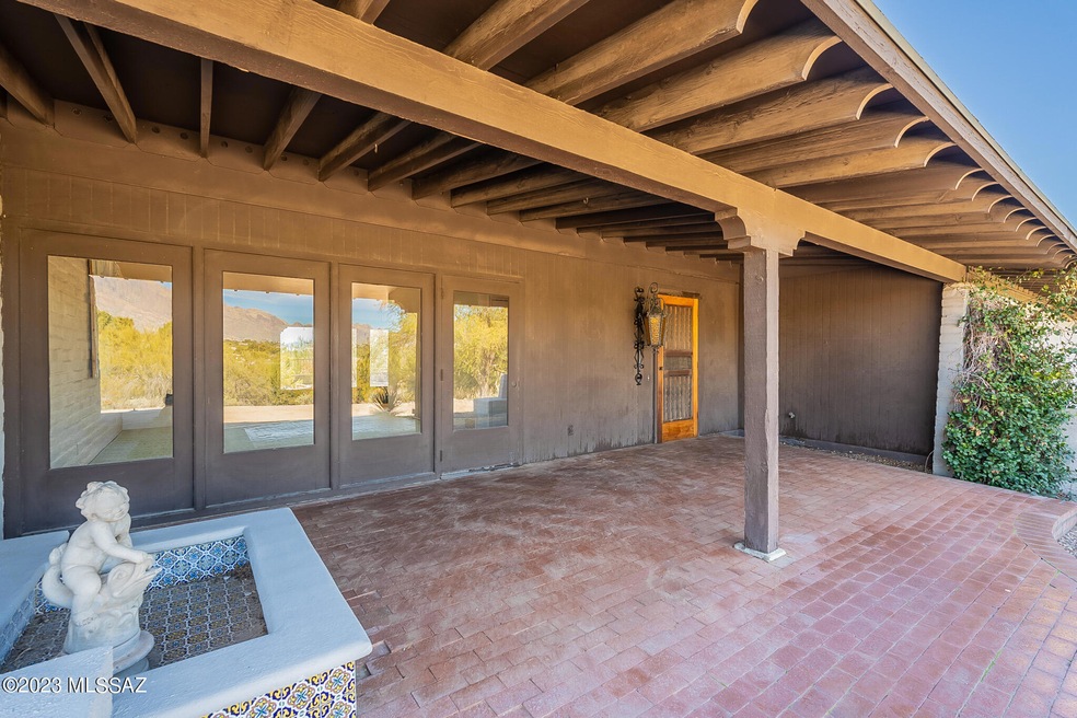 Walls of windows!