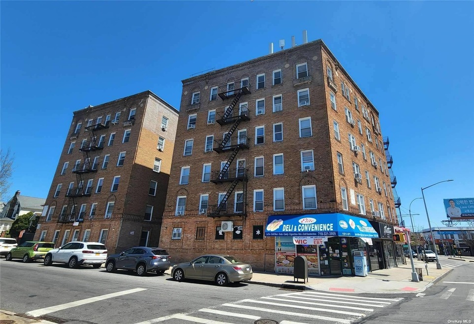 3591 161st St unit 5J, Flushing, NY 11358 - photo 1