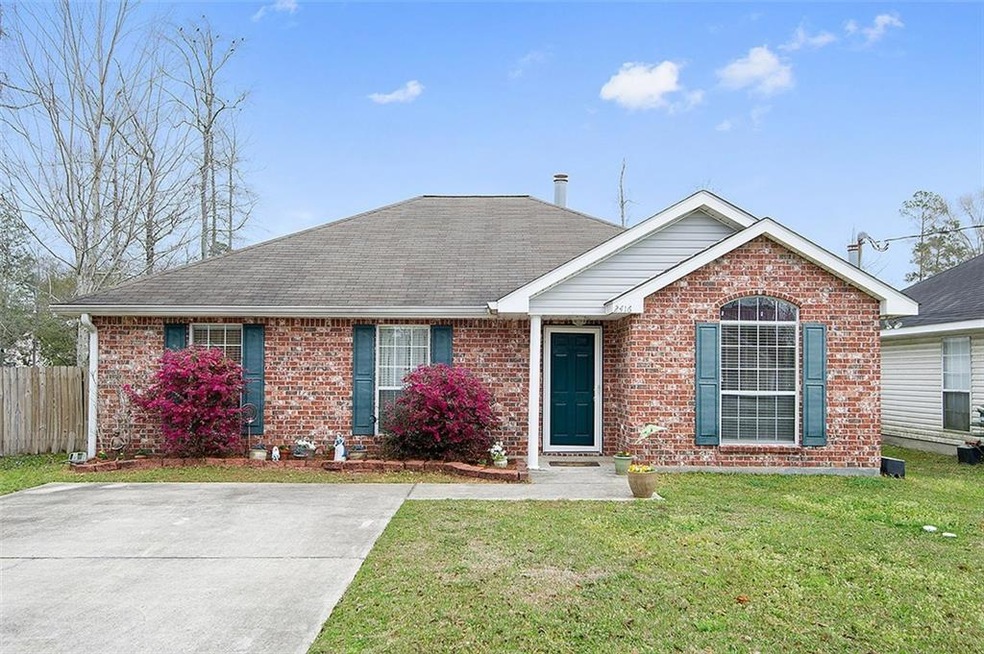 2416 Robin St, Slidell, LA 70460 - photo 1