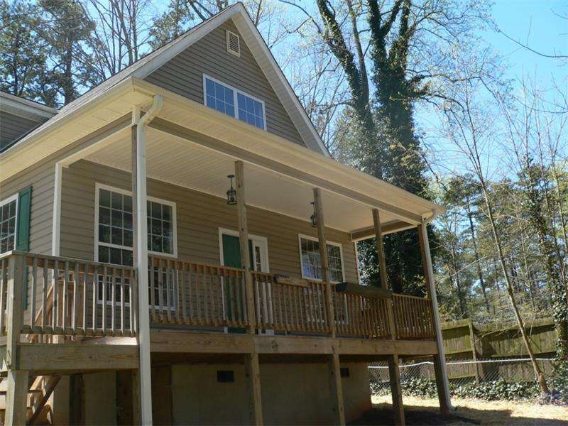 CUTE 3/2 COTTAGE IN QUIET COMMUNITY NEAR LAKE
