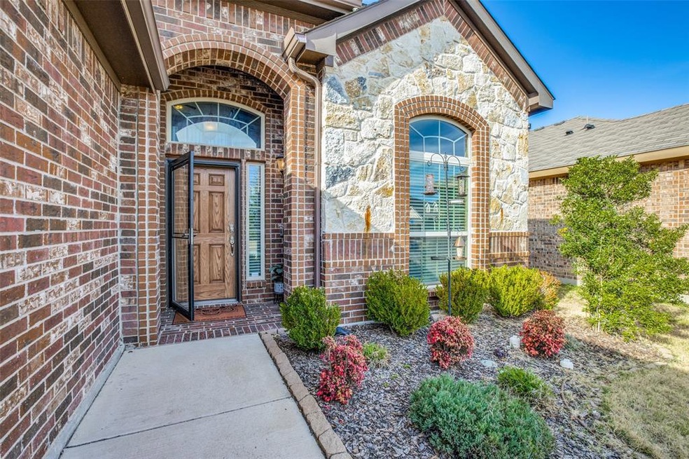 1204 Vaughna Dr, Weatherford, TX 76087 - photo 1