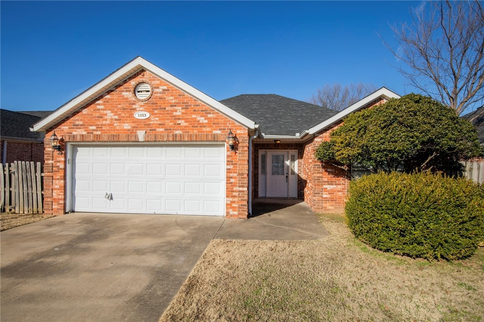 1253 Apache Trail, Springdale, AR 72764 - photo 1