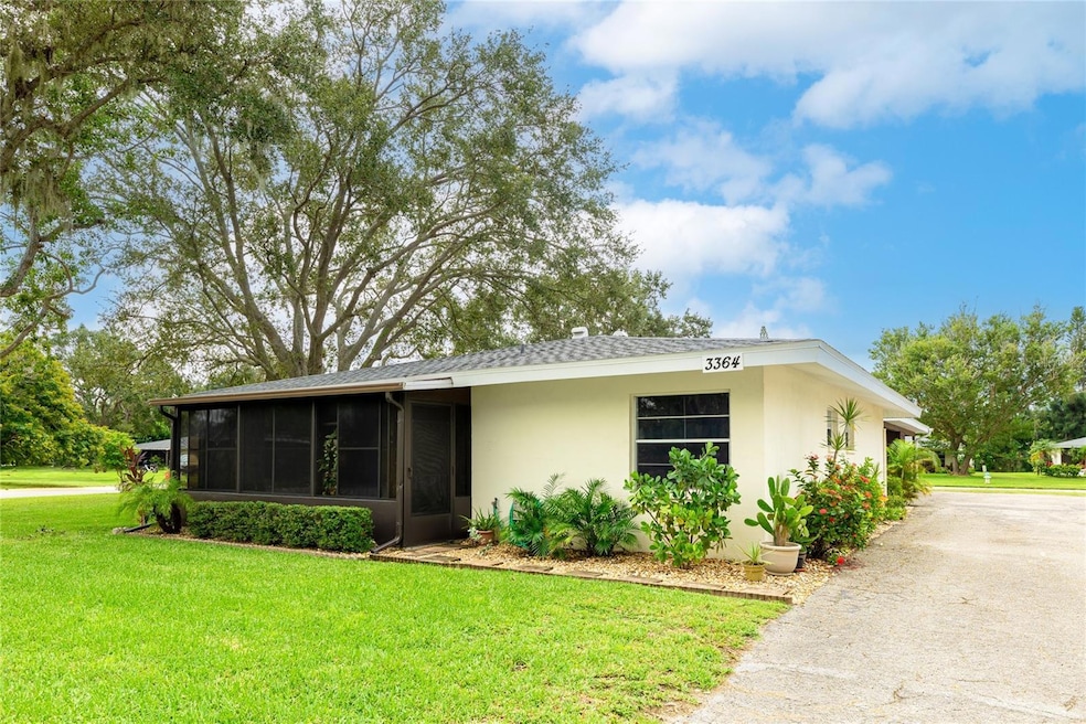 3364 Ramblewood Way unit 12B2, Sarasota, FL 34237 - photo 1