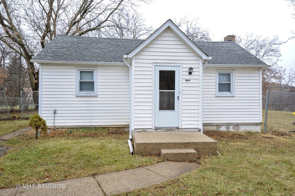 12392 W Grandmore Ave, Waukegan, IL 60085 - photo 1