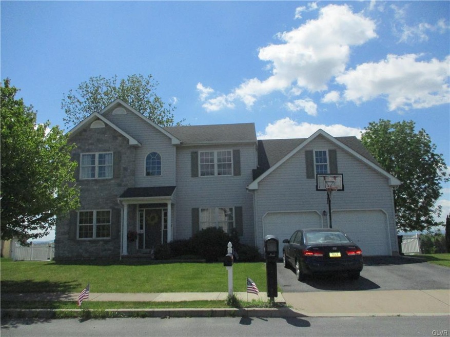 2825 Eagle Nest Ln, Nazareth, PA 18064 - photo 1