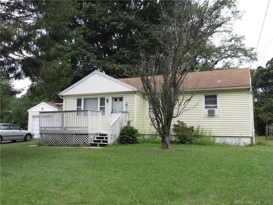 186 Foxon Blvd, East Haven, CT 06513 - photo 1