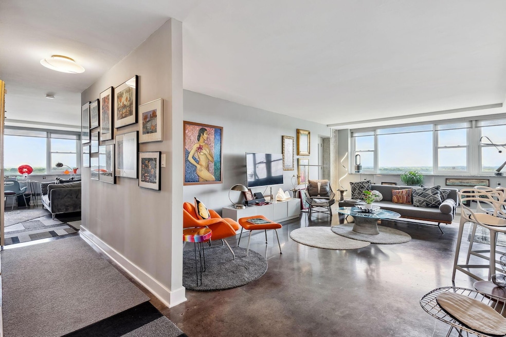 2-web-or-mls-1620-e-broad-st-unit-1205