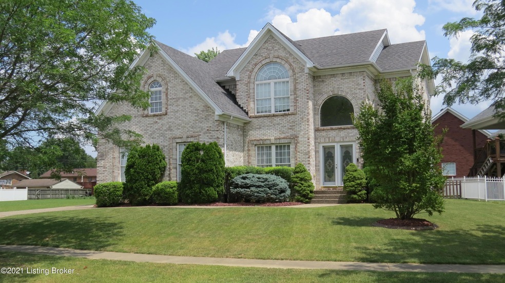 8407 Winnipeg Way, Louisville, KY 40228 - photo 1