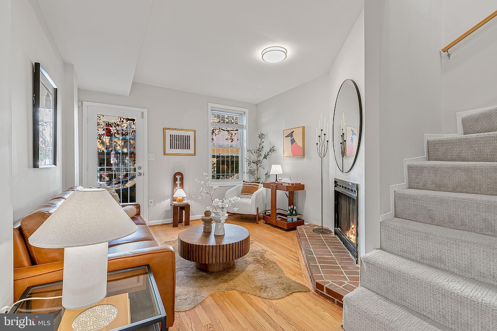 Under Contract $775,000