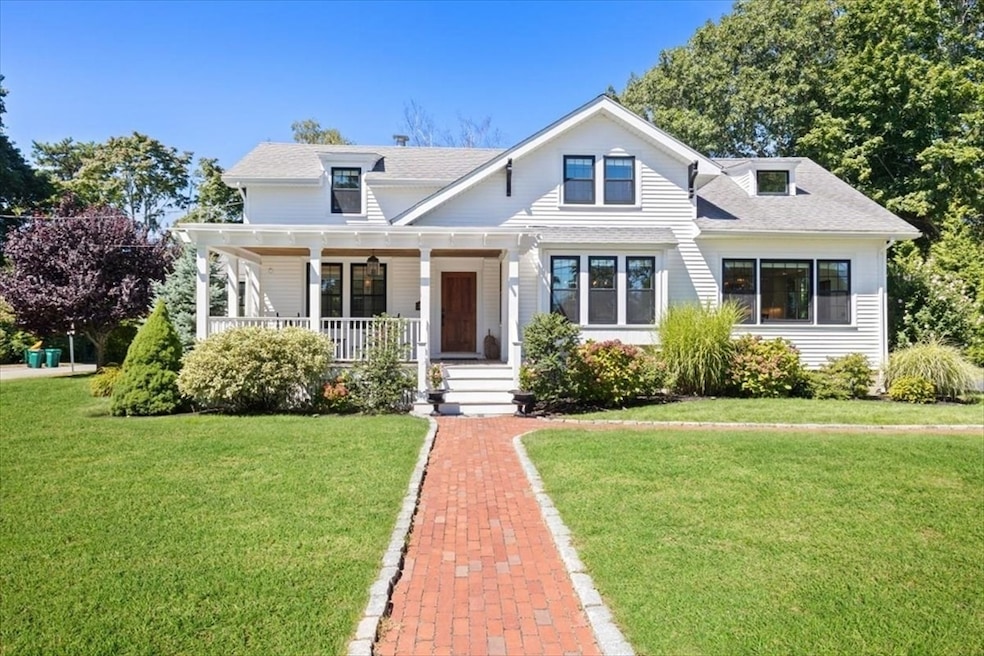 Sold $2,650,000 • Co-Listing Agent