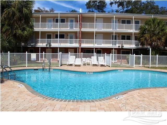 Bayview Terrace unit 202, Pensacola, FL 32503 - photo 1