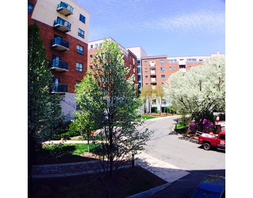 175 Cottage St unit 613, Chelsea, MA 02150 - photo 1