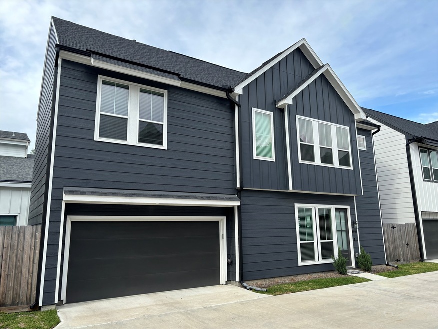 8956 Lavender Springs Dr, Houston, TX 77080 - photo 1