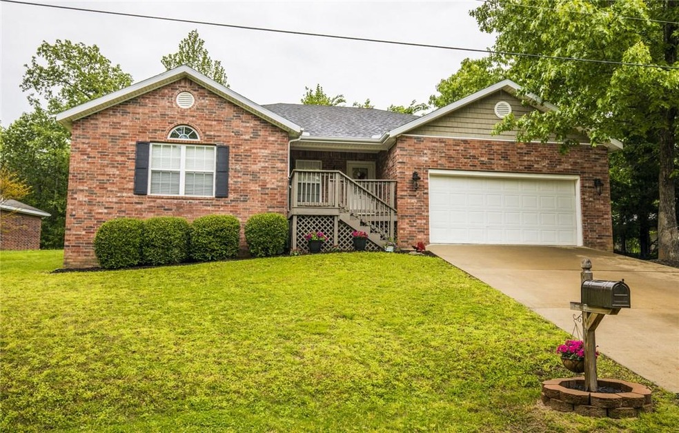 2 Netherton Ln, Bella Vista, AR 72715 - photo 1