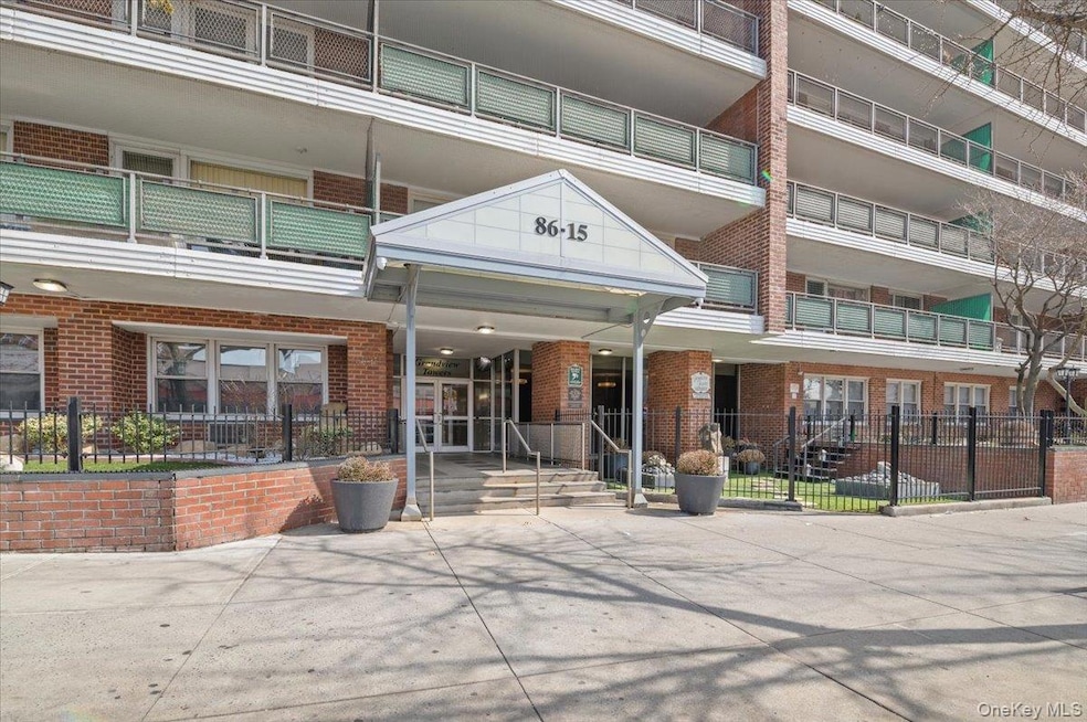 Grandview Tower unit 4B, Elmhurst, NY 11373 - photo 1