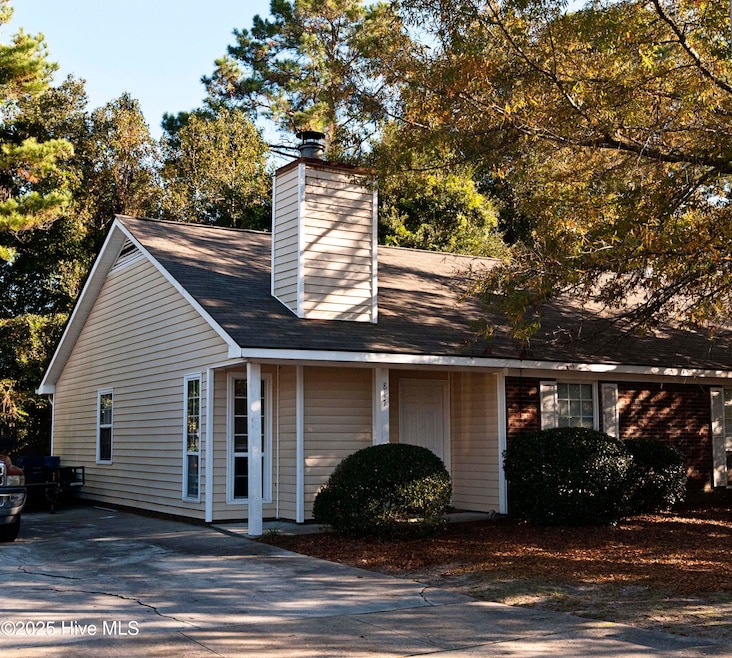 For Rent $1,250/month