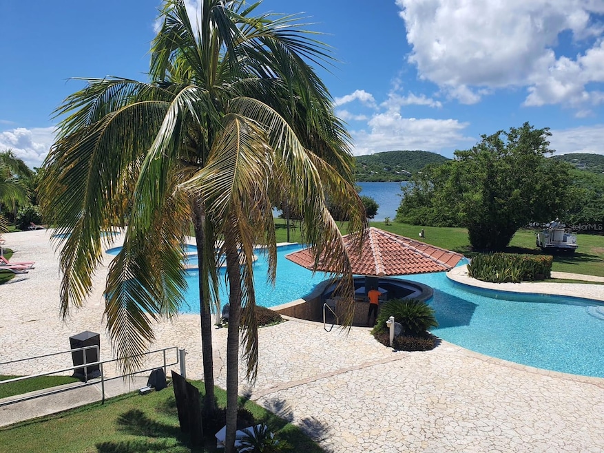 Costa Bonita Pool